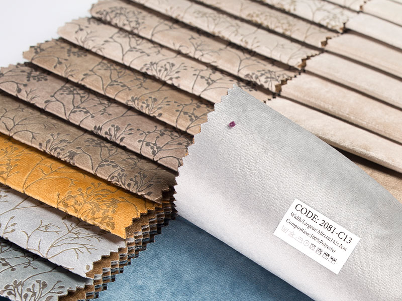 Kain perunggu beludru untuk bantal